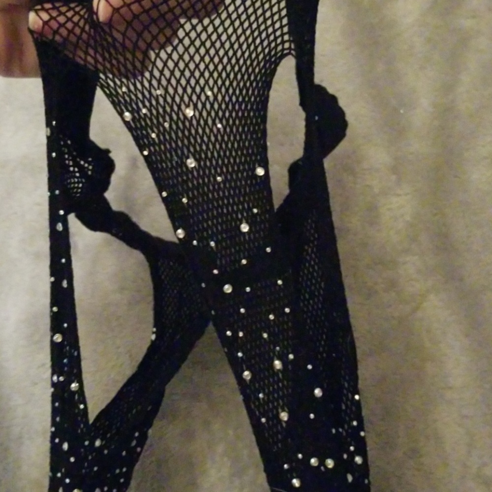 New Studded Stockings - Picture 5 of 5